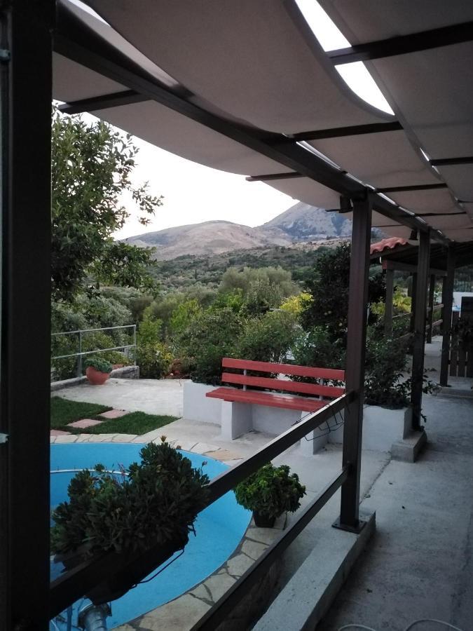 Apartment With Pool In Tzanata Kefalonia Dimiszianáta Kültér fotó